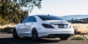 Mercedes-Benz CLS63 AMG with Verde Wheels V20 Insignia
